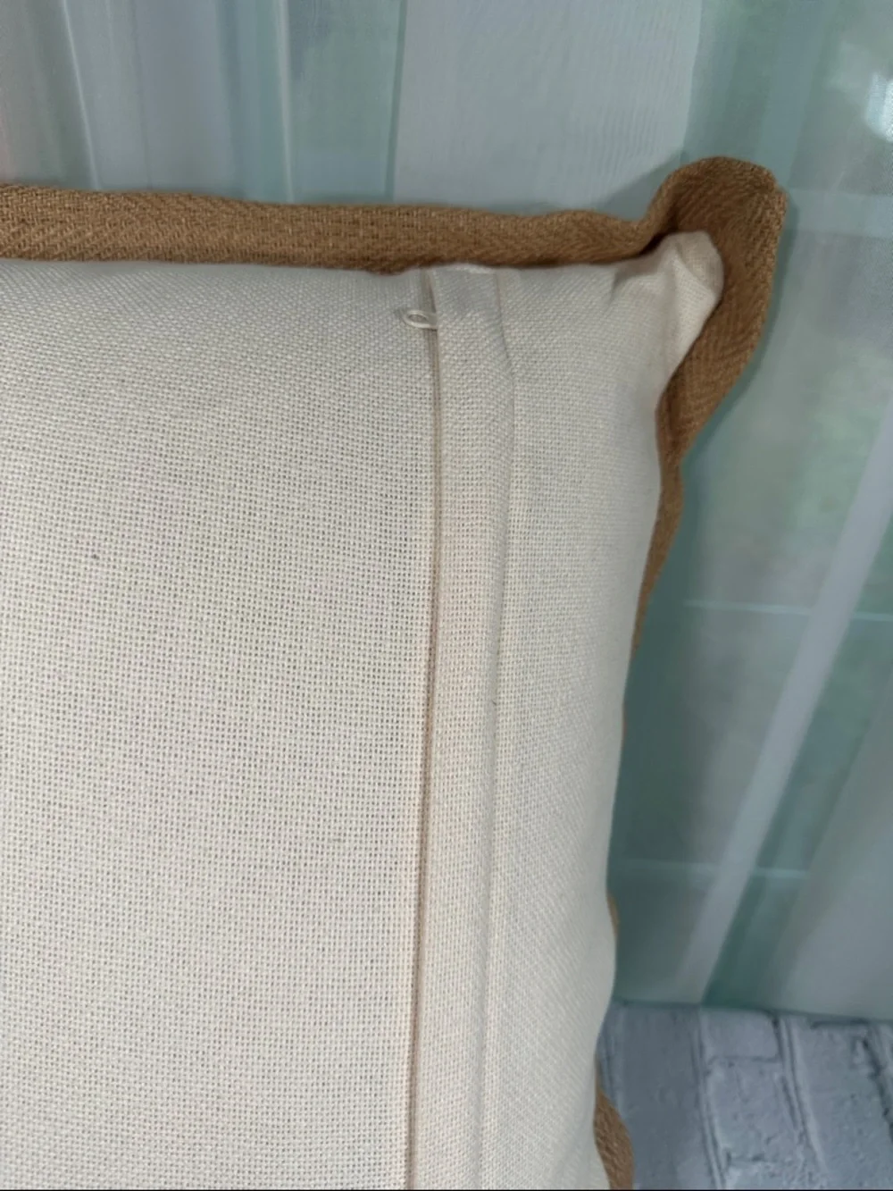 Rizzy Home Jute Canvas 22